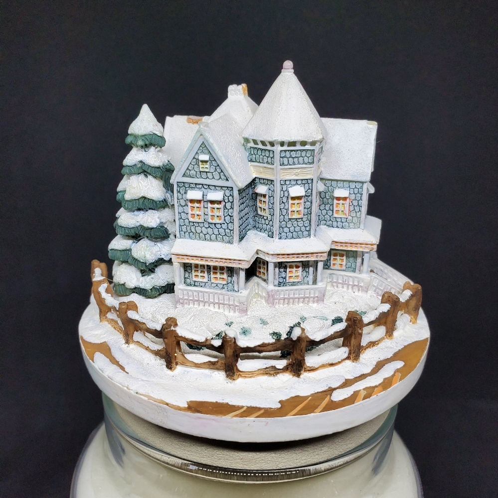 2002 Thomas Kinkade "Holiday Gathering" Candle Topper - Picture 1 of 6